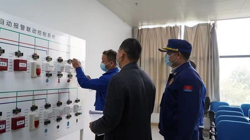 四川消防首創(chuàng)“理論+實(shí)操”考核模式，全面摸底社會(huì)消防技術(shù)服務(wù)機(jī)構(gòu)執(zhí)業(yè)能力